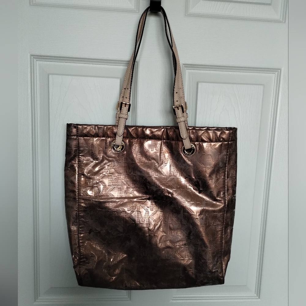Michael Kors Metallic Tote REHAB BAG